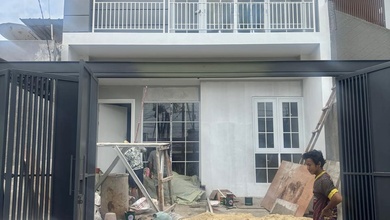 Promo Rumah di Meruya, Jakarta Barat, LB 170m², Harga 2,5 Miliar