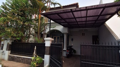 Kesempatan Langka, rumah Prestisius di Permata Buana, Jakarta Barat, LB 180m²