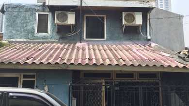 Kesempatan Rumah di Tanjung Duren, Jakarta Barat, LB 60m², Harga 1,2 Miliar
