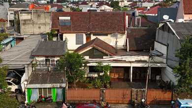 Hunian Elegan di Kemanggisan, Jakarta Barat, 6 Kamar Tidur, LT 685m²