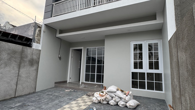 Hunian Prestisius di Kawasan Sunrise Garden, Jakarta Barat, LB 195m², Harga 3,95 Miliar