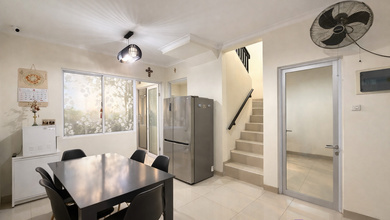 Rumah Area Luxury Daan Mogot, Jakarta Barat - Harga Terbaik 3,3 Miliar