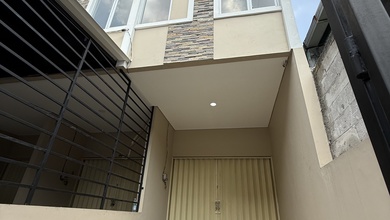 Rumah Bisa Usaha 3.5 Lantai Hanya 1.69m Tomang Jakarta Barat