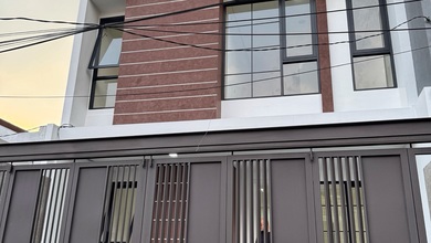 Hunian Elegan di Sunrise Garden, Jakarta Barat, 5 KT, LT 105m²