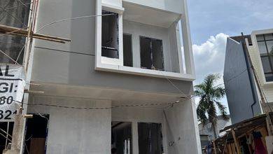 Jual Rumah Bagus LT 90 m2 area Green Ville, Jakarta Barat