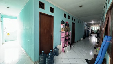 Investasi Berharga! Jarang Ada Ruko Sekaligus Kost Aktif Strategis Bebas Banjir Tanjung Duren Jakarta Barat