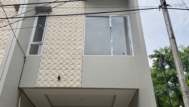 Rumah Dijual di Duri Kepa, Jakarta Barat, LB 120m², Harga Kompetitif!