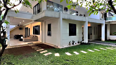 Rumah Area Luxury Kebayoran Baru, Jakarta Selatan - Harga Menarik 27 Miliar