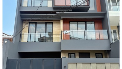 For Sale rumah Premium di Puri Indah, Jakarta Barat - LT 190m²