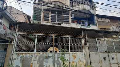 Ruko di Jl. Kartini Iii Jakarta pusat, Jakarta Pusat Bagus SHM