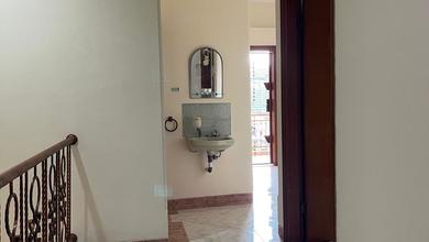 Dijual rumah Mewah di Taman Surya, Jakarta Barat - LT 90m²