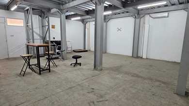 Dijual Gudang Bizpark Daan Mogot 180m² Unfurnished HGB