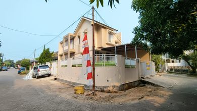 Dijual rumah Mewah di Serpong Villa Melati Mas, Tangerang Selatan - LT 210m²