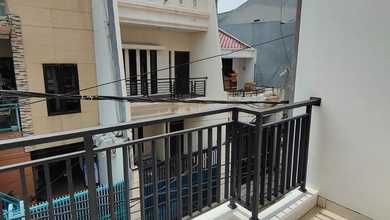 Kesempatan Rumah di Sunter, Jakarta Utara, LB 195m², Harga 1,85 Miliar