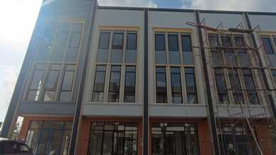 Disewakan Ruko 3 Lantai Hudson 2 Facade Gandeng Blok D Gading Serpong