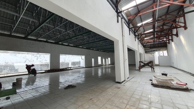 Disewa Gedung Hitung Tanah Didaerah Kh Hasyim Asyari Luas Tanah 680 M