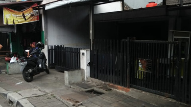 Rumah Dijual di Koja, Jakarta Utara, LB 150m², Harga Terbaik!