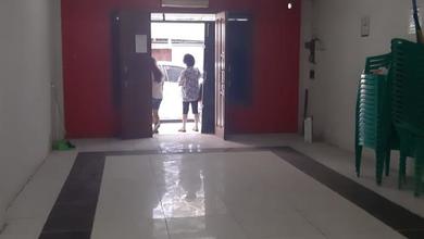 Di jual  Ruko Strategis  Pinangsia  3,5 Lantai ,cocok untuk Gudang atau toko