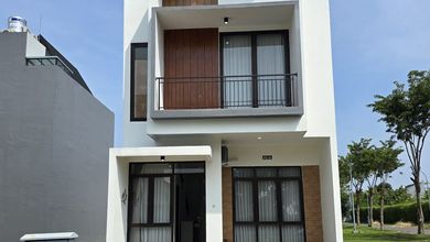 Hunian Mewah di Kawasan Pakuwon City, Surabaya, LB 120m², Harga 2,9 Miliar