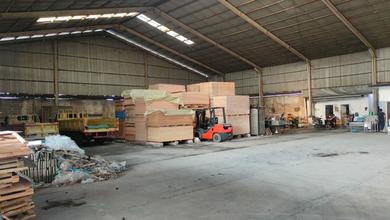 Gudang Di Kampung Irian Bekasi Utara Jawa Barat 