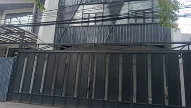Disewakan ruko pinggir jalan Di kelapa gading jakarta Utara