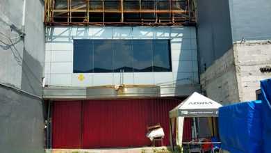 Dijual ruko 2 lantai pinggir jalan di koja jakarta utara 