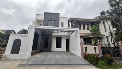 For Sale rumah Premium di BSD Kencana Loka, Tangerang - LT 121m²