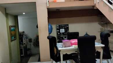 Hunian Favorit di Bintaro, Tangerang Selatan, 3 KT, Harga 2,4 Miliar