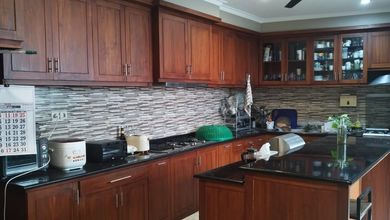 Dijual rumah Mewah di Sektor 3A-Bintaro, Jakarta Selatan - LT 200m²