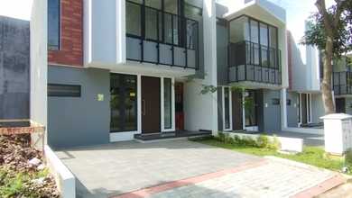 Rumah Mewah di Kawasan Sektor 7-Bintaro, Tangerang Selatan, LB 79m², Harga 2,79 Miliar