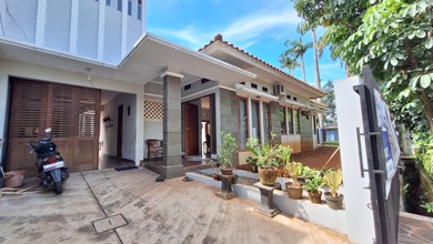 Rumah Sewa Murah Lokasi Sektor 9-Bintaro, Tangerang Selatan, LB 225m²