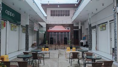 Ruko Harga Kompetitif Lokasi Ramai Cocok Utk Usaha