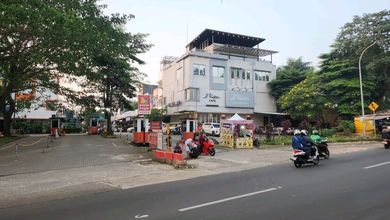 Dijual Ruko 3 Lantai Ex Caffe Di Pancoran Mas Kota Depok 