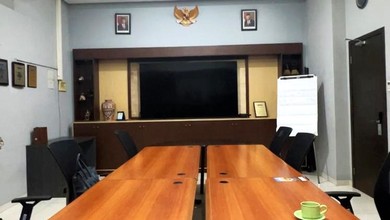 Dijual Gedung Siap Usaha Kondisi Bagus Di Kedoya Area Jakarta Barat