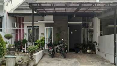 Rumah Favorit di Ciputat, Tangerang Selatan, 3 KT, Harga 1,2 Miliar