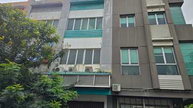 DIJUAL  Ruko Malibu Square BSD Hadap Lobby utama ITC BSD