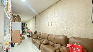 Rumah Premium Luas 258 Jual di Tambora, Jakarta Barat