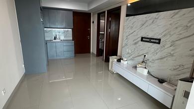 Dijual Segera Apartemen 2BR Semi Furnished