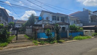 For Sale rumah Eksklusif di Sunter, Jakarta Utara - LT 240m²