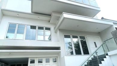 Kesempatan Eksklusif, rumah Mewah di Sunter, Jakarta Utara, LB 750m²