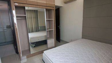 Dijual Cepat Apartemen 2BR Semi Furnished Kondisi Baik Siap Huni