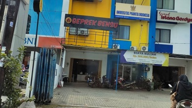 Ruko geprek bensu dijual MURAH di Jln Raya K.hasyim Ashari CIPONDOH 