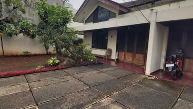 Rumah Area Luxury Kemanggisan, Jakarta Barat - Harga Terbaik 16 Miliar