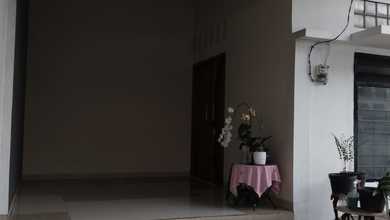 Rumah Area Luxury Meruya, Jakarta Barat - Harga Terbaik 3,5 Miliar