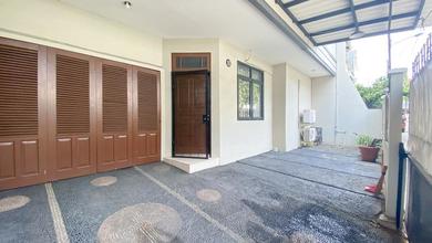 Rumah Area Luxury Tomang, Jakarta Barat - Harga Terbaik 4,8 Miliar