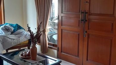 Hunian Elegan di Kebon Jeruk, Jakarta Barat, 5 KT, LT 261m²