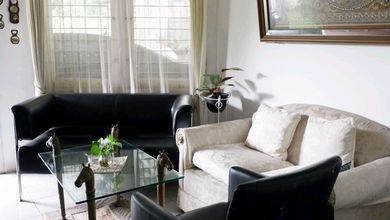 Rumah Area Luxury Meruya, Jakarta Barat - Harga Menarik 3,8 Miliar