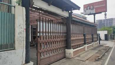 Dijual rumah Eksklusif di Kemanggisan, Jakarta Barat - LT 740m²