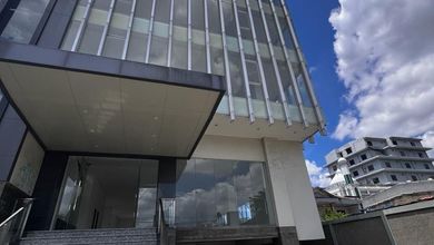 Gedung Kantor Pramuka Raya Lt759 Lb 2107 SHM 5,5 Lantai Brand New