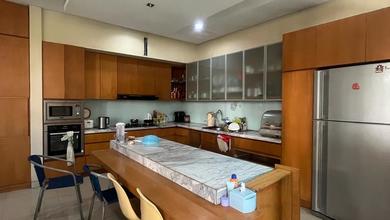 Dijual rumah Eksklusif di Pantai Mutiara, Jakarta Utara - LT 228m²